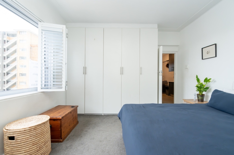 2 Bedroom Property for Sale in Three Anchor Bay Western Cape